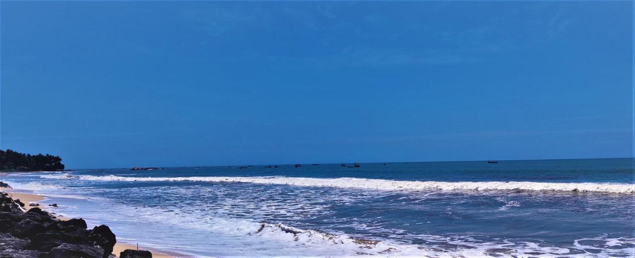 White Shell Beach House Kannur Exterior photo
